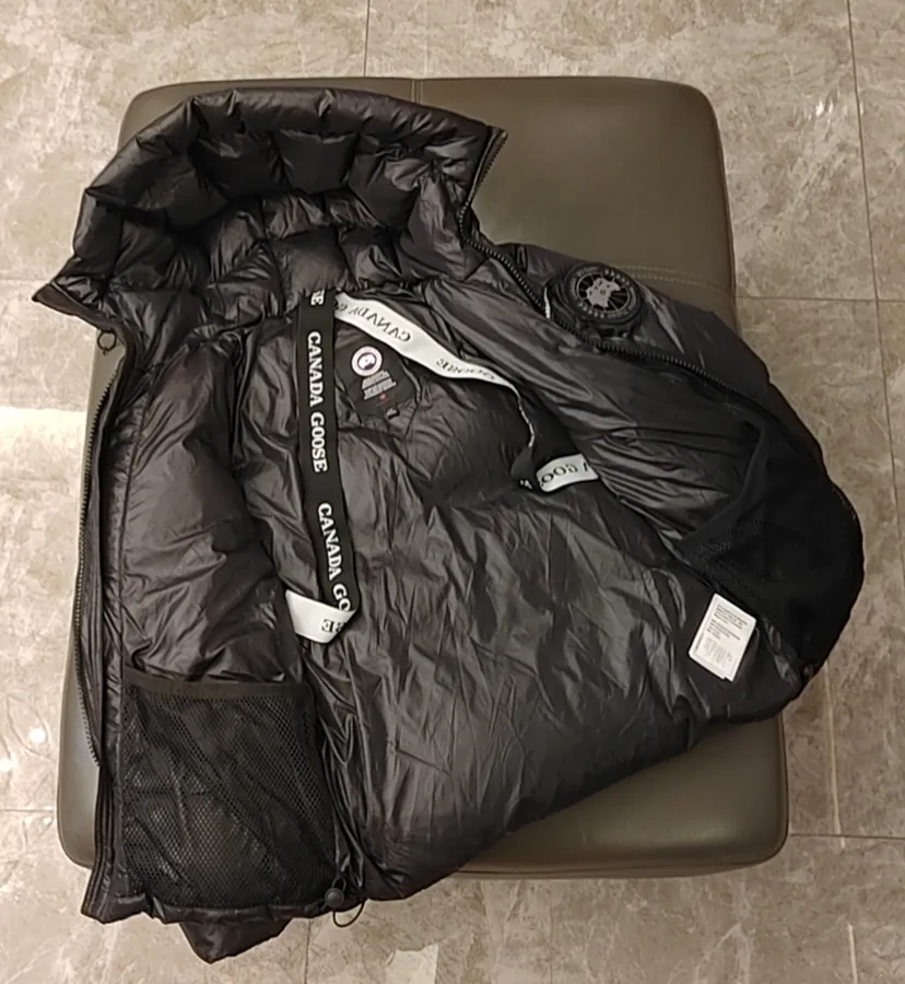 Canada Goose 2022 Limited Edition Crofton Puff Jacket Convertible Bag