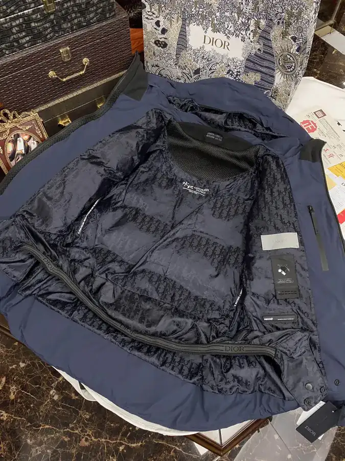 Premium Ski Jacket Collaboration with Di0r, High Quality and Exclusive