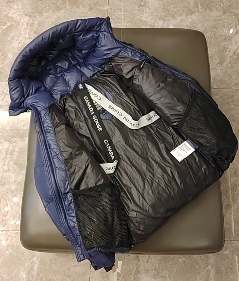 Canada Goose 2022 Limited Edition Crofton Puff Jacket Convertible Bag
