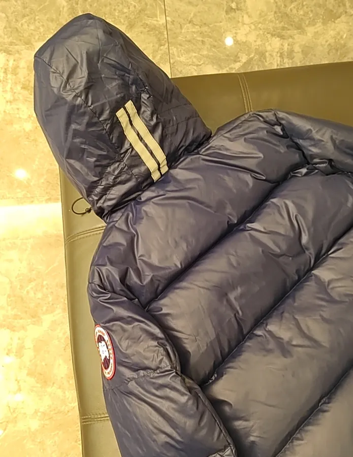 Canada Goose 2022 Limited Edition Crofton Puff Jacket Convertible Bag