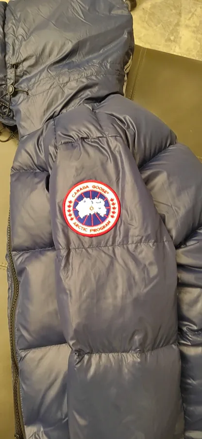 Canada Goose 2022 Limited Edition Crofton Puff Jacket Convertible Bag