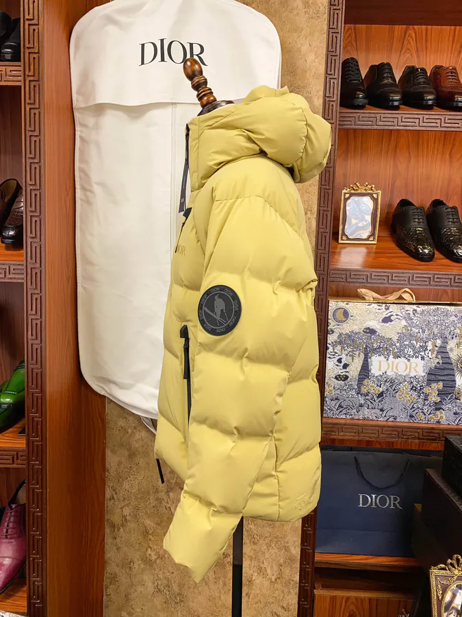 Premium Ski Jacket Collaboration with Di0r, High Quality Waterproof Design