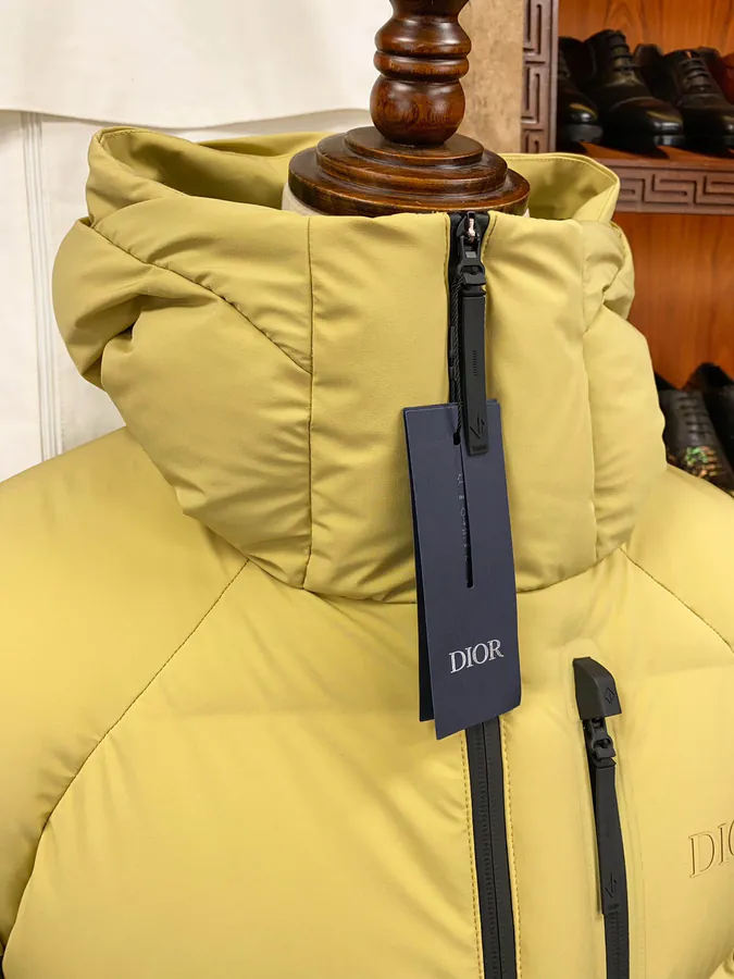 Premium Ski Jacket Collaboration with Di0r, High Quality Waterproof Design