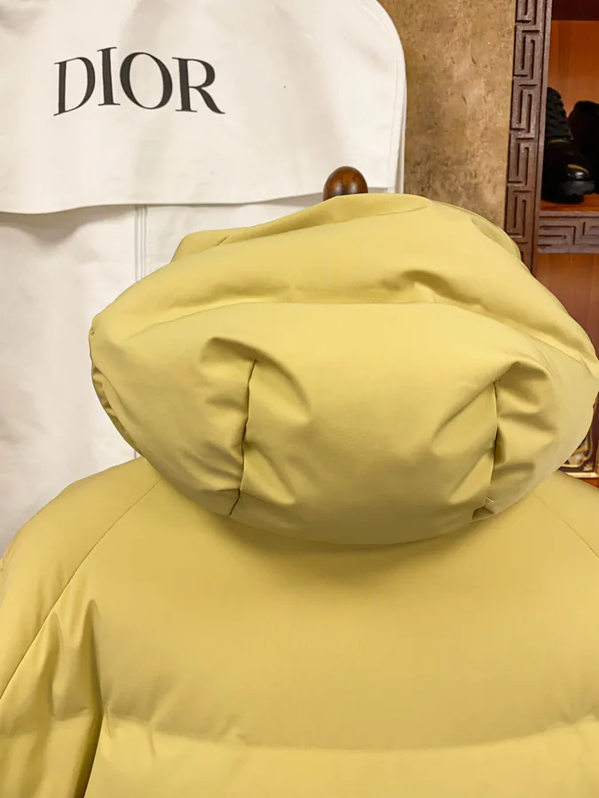 Premium Ski Jacket Collaboration with Di0r, High Quality Waterproof Design