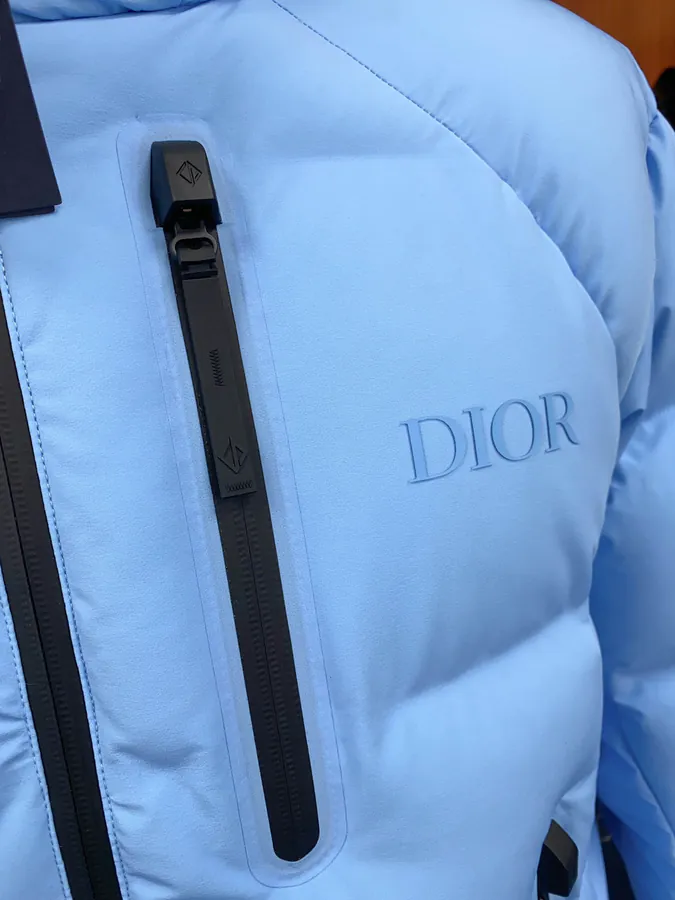 Premium Ski Jacket Collaboration with Di0r, High Quality Craftsmanship