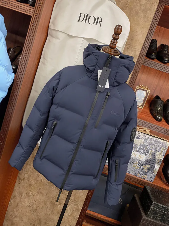 Premium Ski Jacket Collaboration with Di0r, High Quality and Exclusive