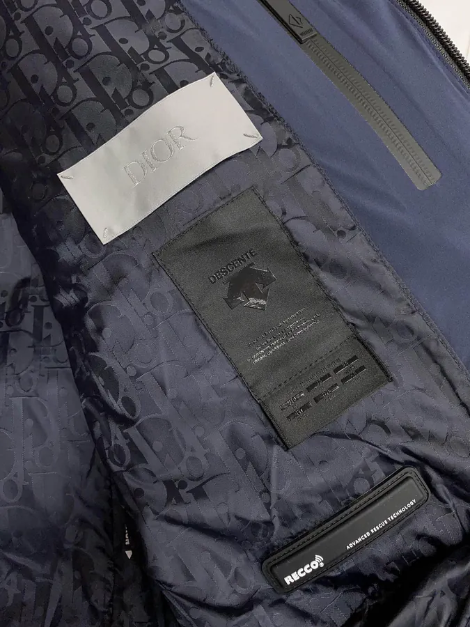 Premium Ski Jacket Collaboration with Di0r, High Quality and Exclusive