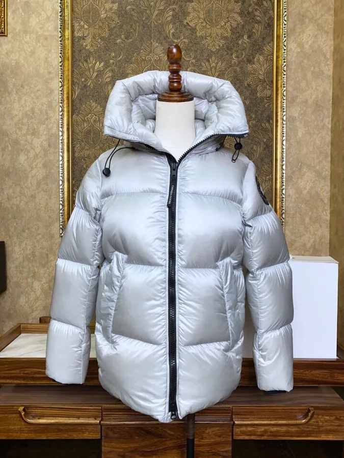 Canada Goose 男士女士同款羽绒服