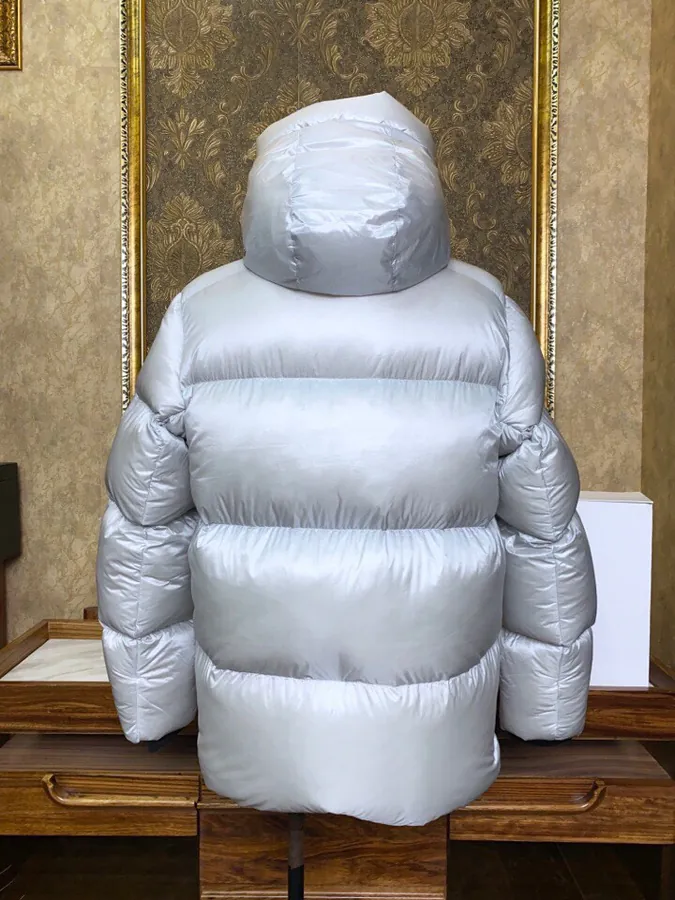 Canada Goose 男士女士同款羽绒服