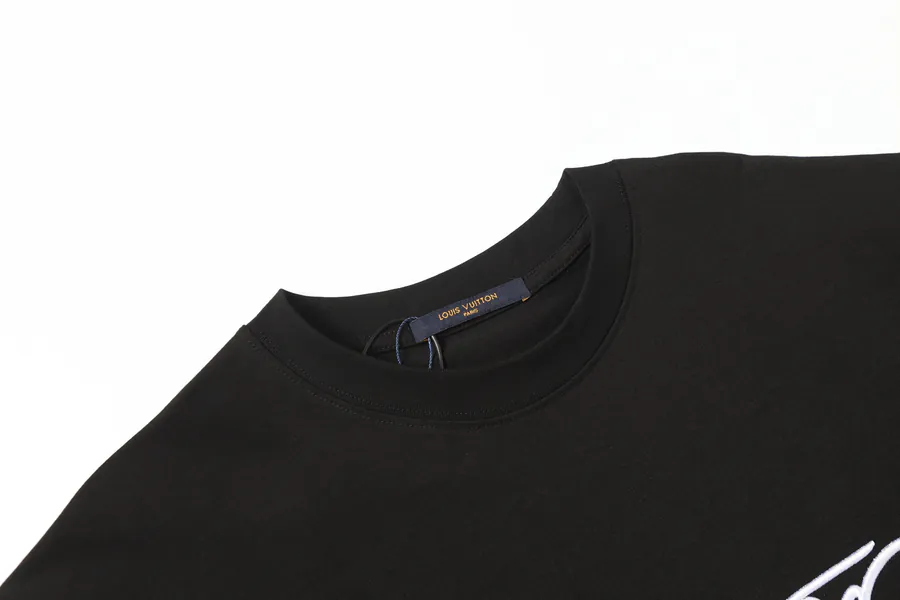 A.P.C. 25SS Spring Summer Artistic Letter Script Logo Embroidery T Shirt