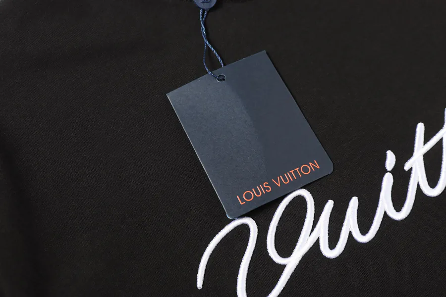 A.P.C. 25SS Spring Summer Artistic Letter Script Logo Embroidery T Shirt
