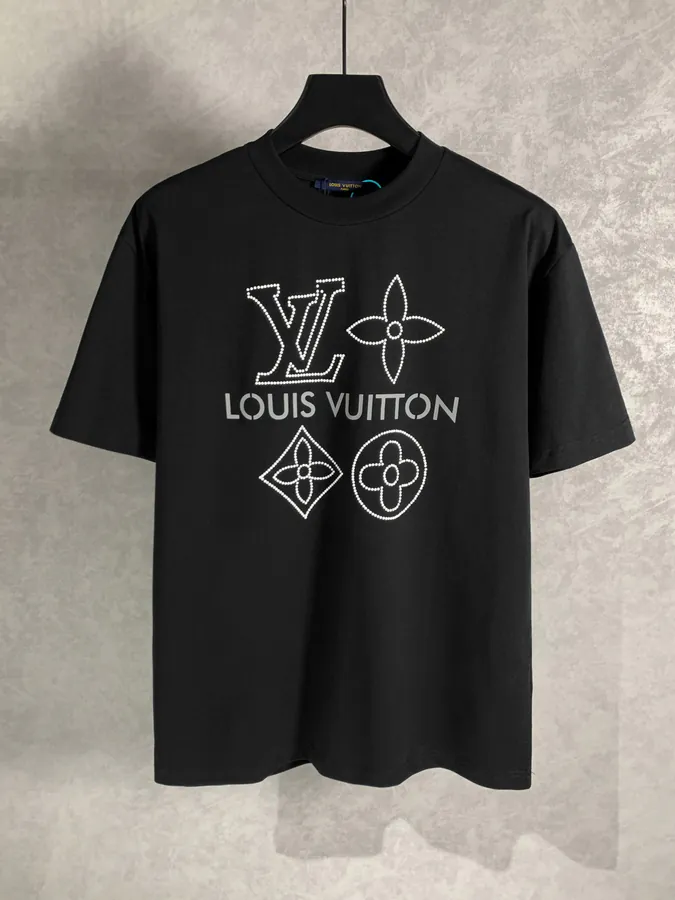 A.P.C. Reflective Letter Embellished Round Neck Short Sleeve T shirt