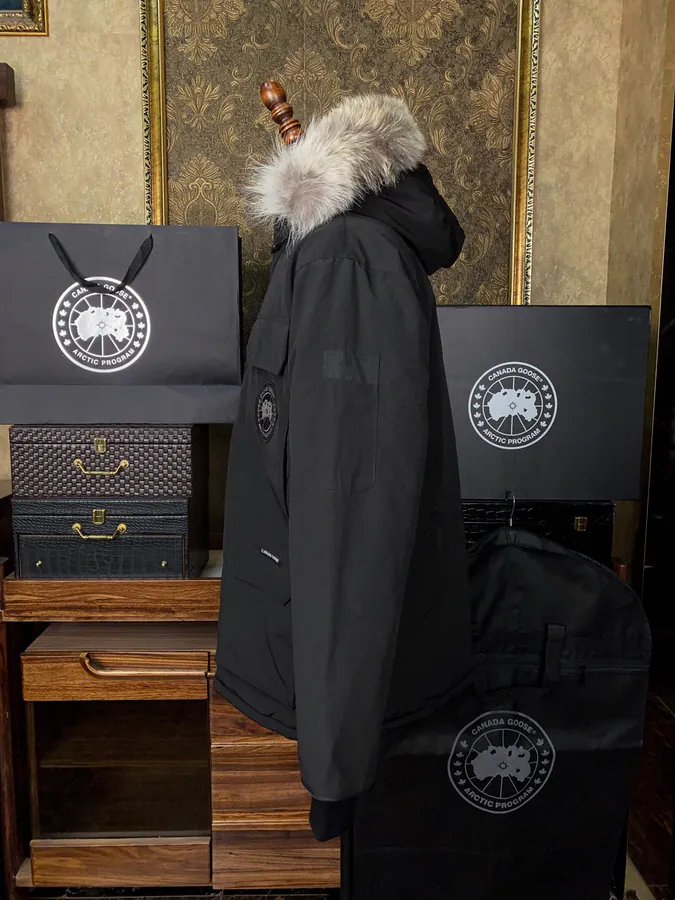Canada Goose Far East 08 Series Black Label Down Jacket Unisex