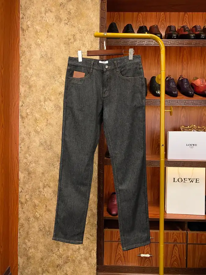Louis Vuitton 2024 New Arrival Slim Fit Men's Denim Jeans