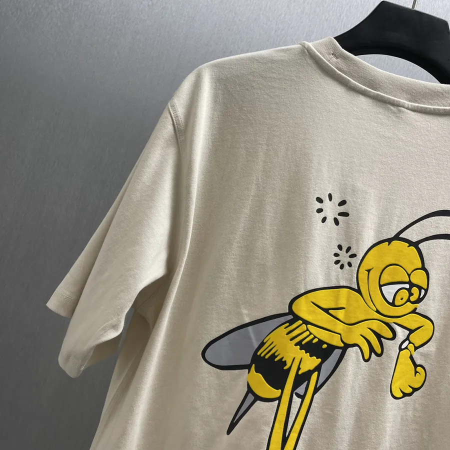 Burberry Plush Bee Print Short Sleeve T Shirt