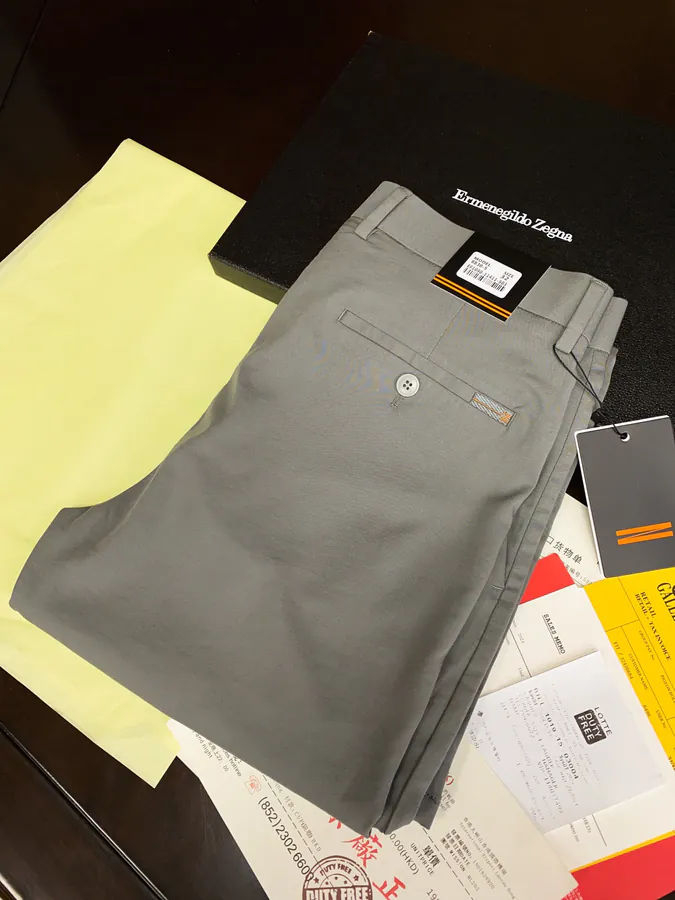 Genuine Original Giorgio Armani Men's Slim Fit Chino Pants