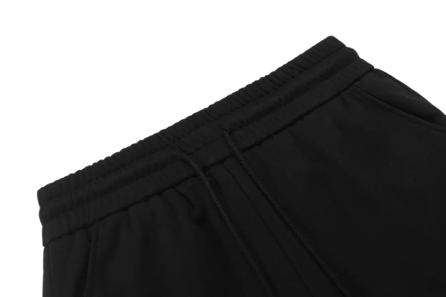 P198 Burberry 2025 New Collection Everyday Commute Shorts