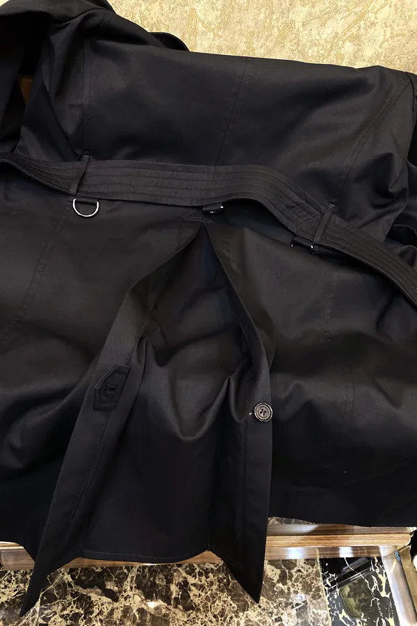 Burberry桑德林汉姆系列经典中长款风衣