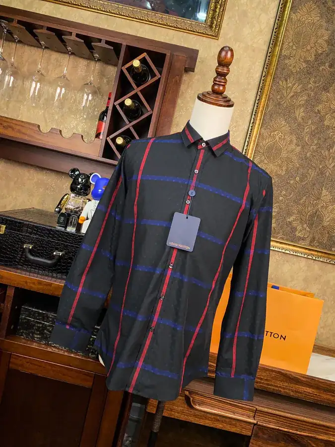 Brunello Cucinelli Men's Shirt with Perfect Lines