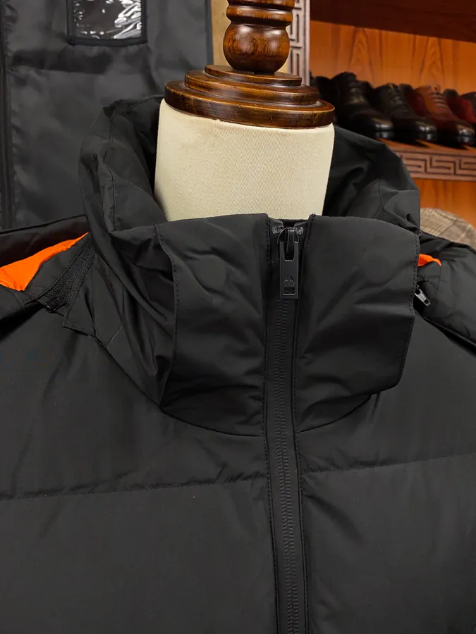 MooseKnuckles Canada Scissors Down Jacket Unisex