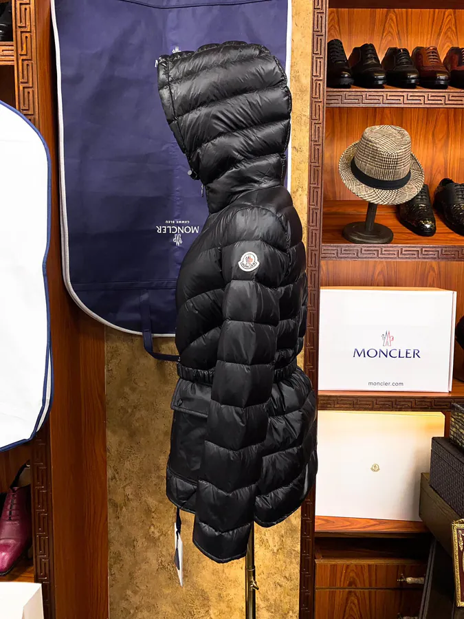 Argenno Women's Lightweight Down Vest with Adjustable Waistband