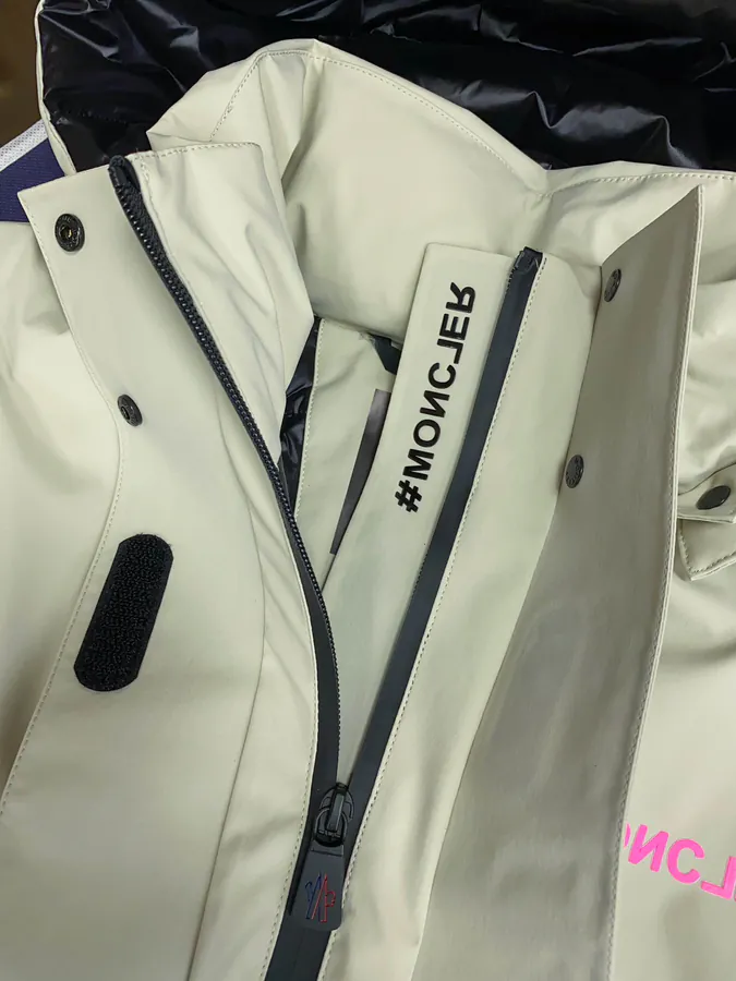 Moncl 2024 New Women's Ski Jacket Waterproof and Breathable Waistcoat
