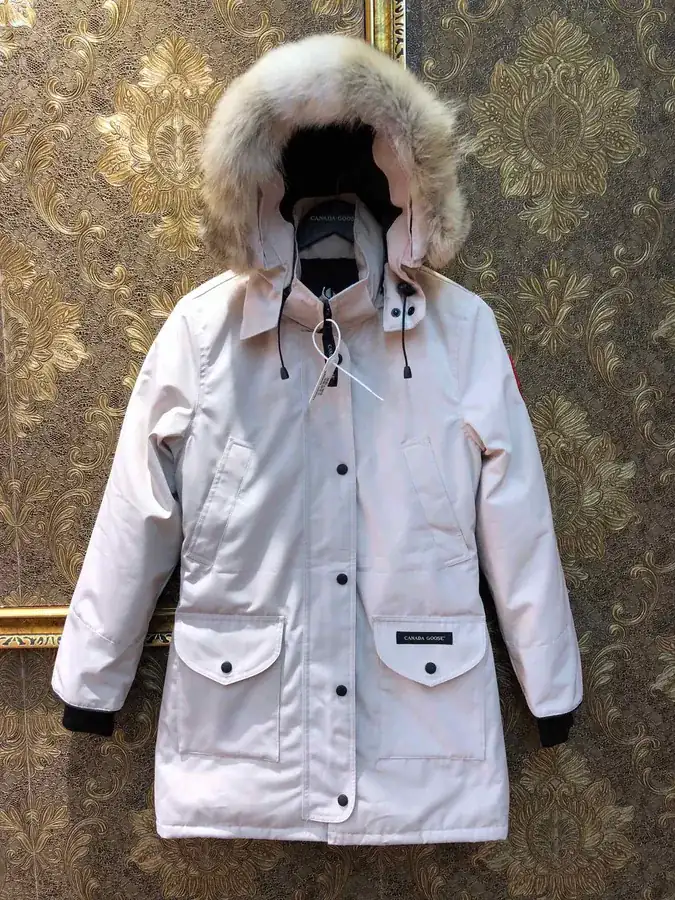 Canada Goose Womens Trillium Parka Classic Long Women's Down Jacket