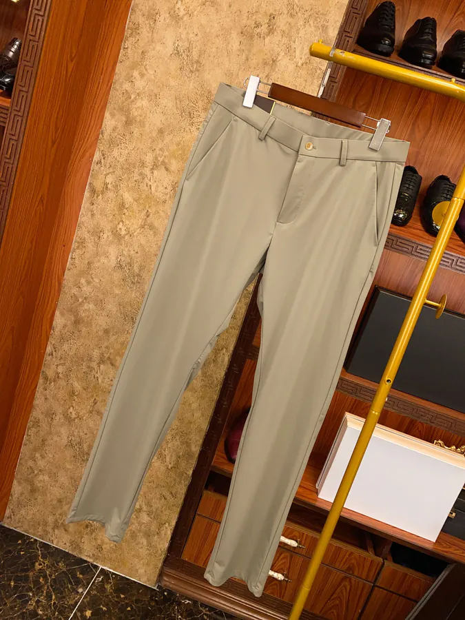 Tom Ford New Season Chino Pants Premium Fit