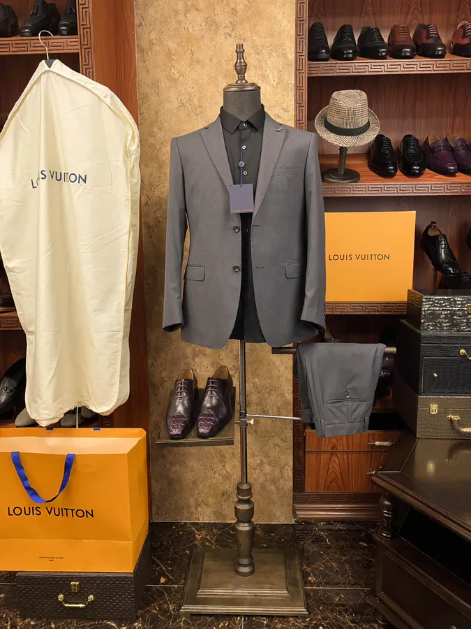 1V Men's Premium Leisure Suit and Trousers