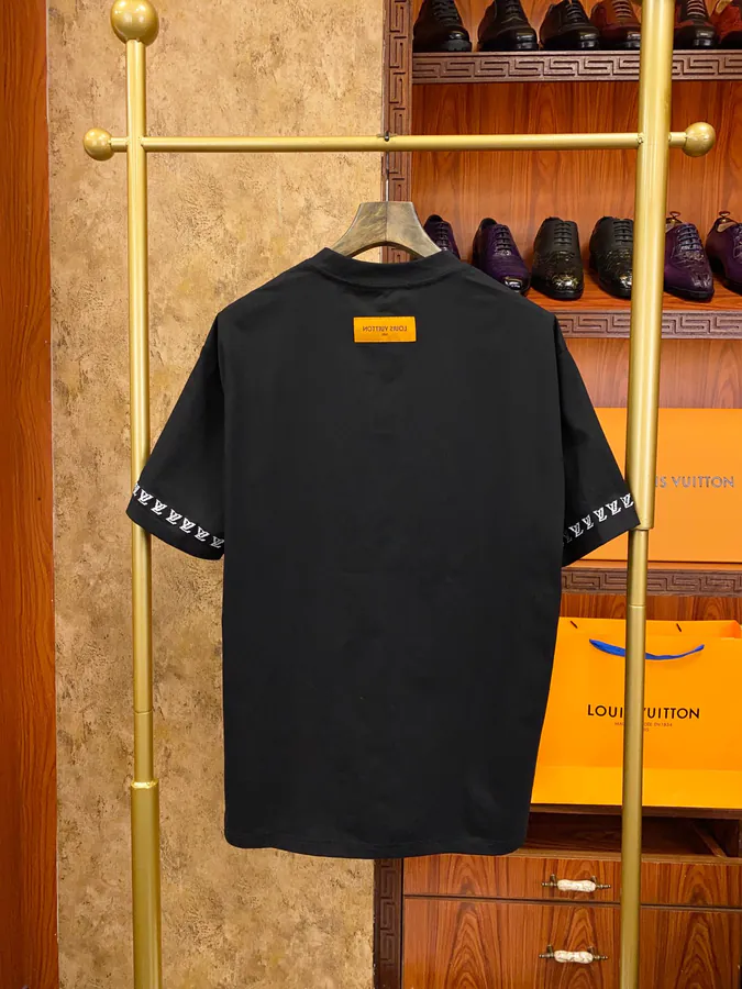 1V Lucci Stylish and Trendy Unisex Short Sleeve