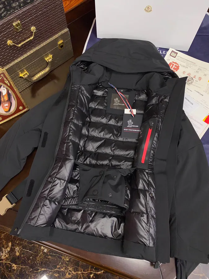 Moncl 2024 New Women's Ski Jacket Waterproof and Breathable with Belt Detail