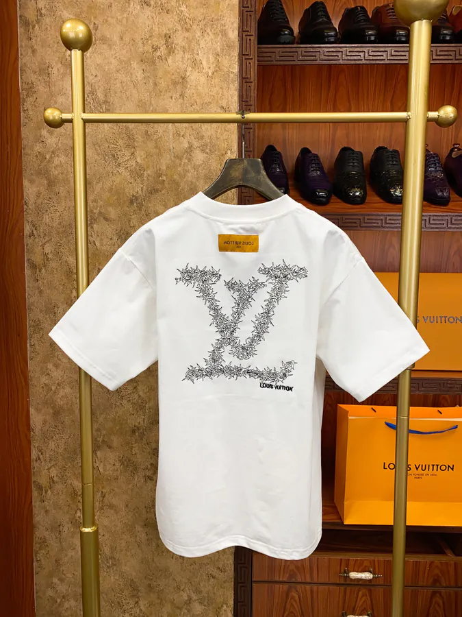 1V Lucci Stylish and Trendy Unisex Short Sleeve
