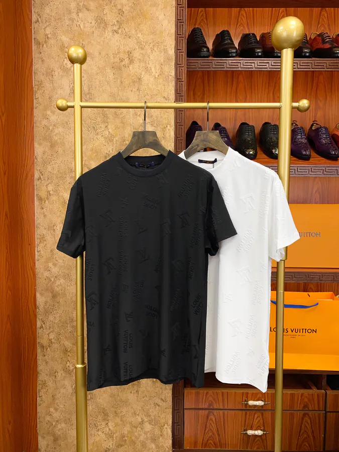 1V Lucci Trendy and Futuristic Unisex Short Sleeve