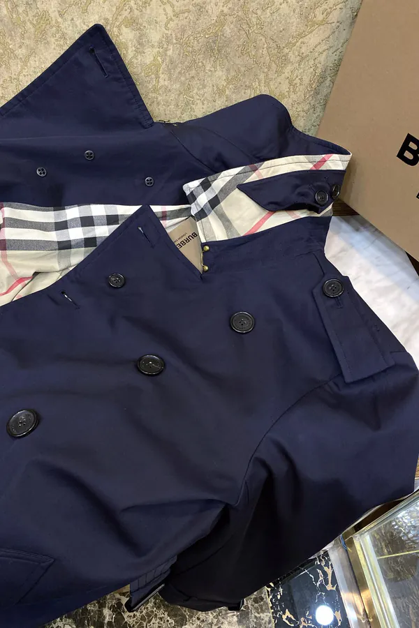 Burberry桑德林汉姆系列 Navy Blue Men's Long Coat