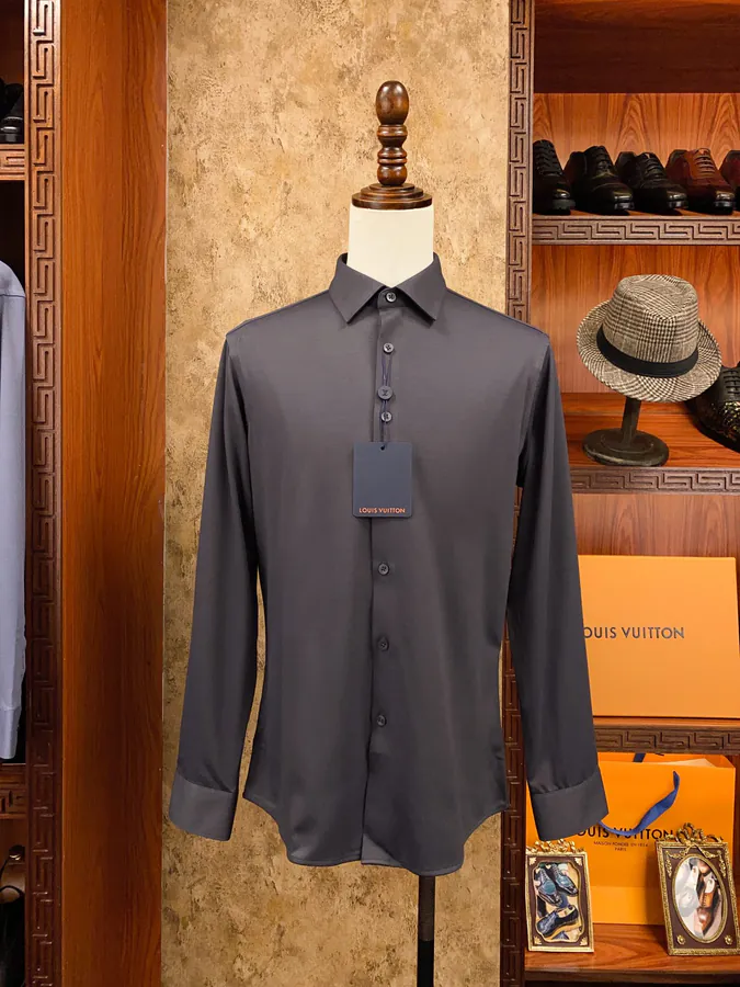 1V Luggage Premium Men's Shirt with Grained Calfskin Fabric