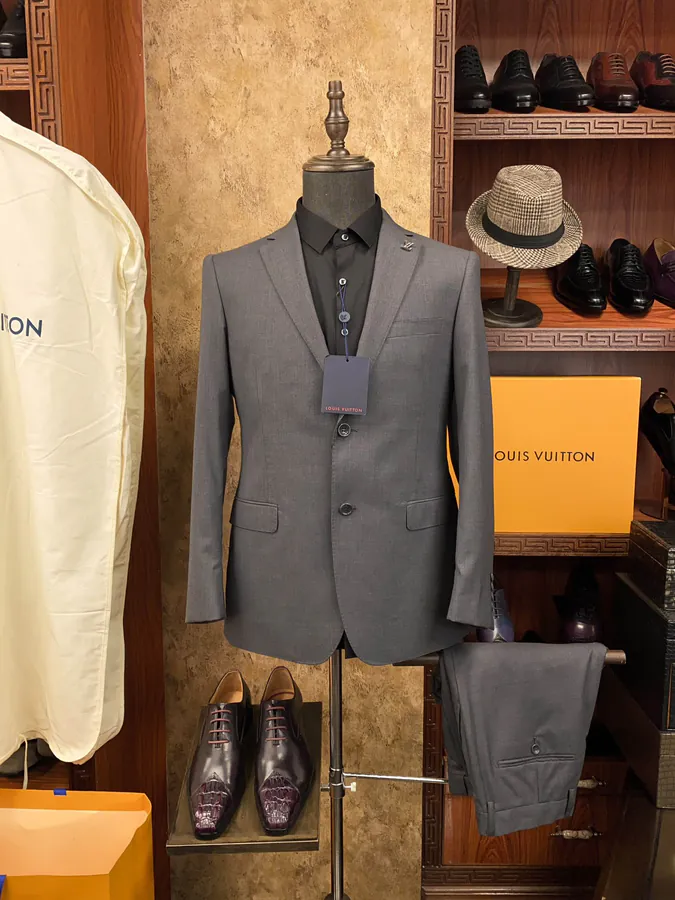 1V 驴家 Men's Premium Casual Suit & Trousers