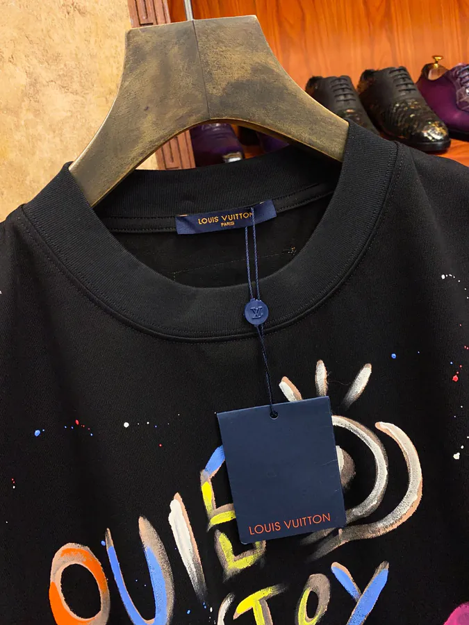 1V Lucci Stylish Short Sleeve for Men and Women