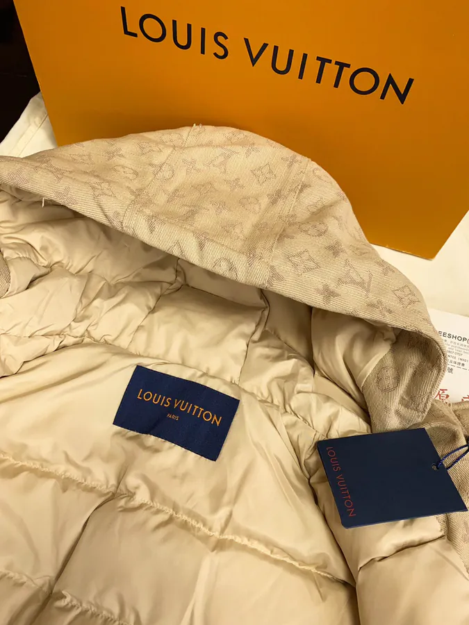 Lous Vuitton 驴家 2023 New Down Jacket