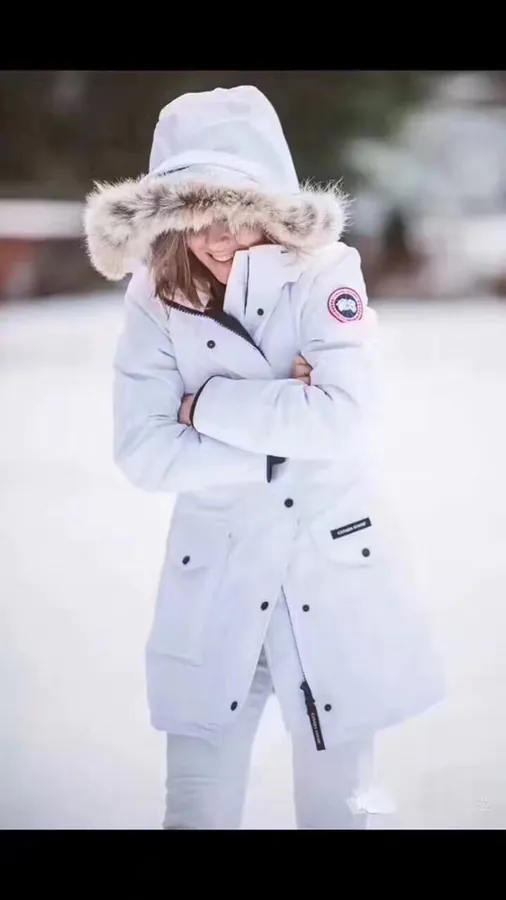 Canada Goose Womens Trillium Parka Classic Long Women's Down Jacket
