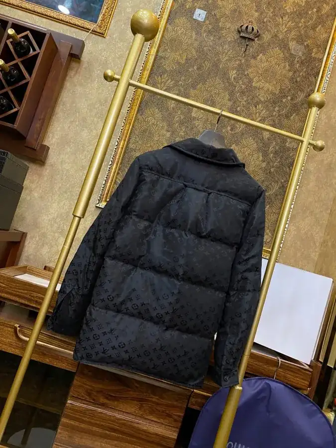 Loui Vuitt0n Winter Coat Vintage Style, Premium Quality