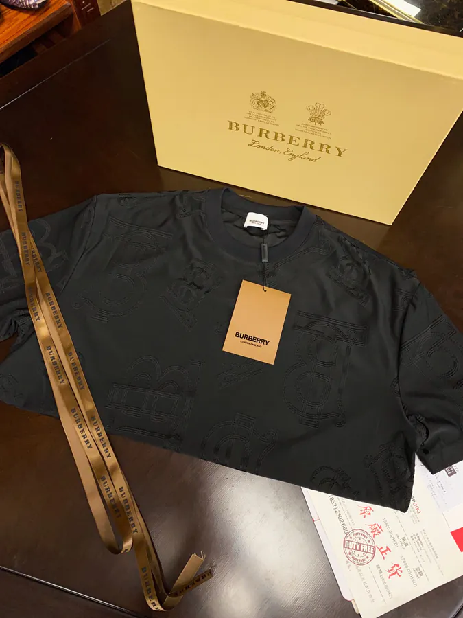 Burberry Letter Logo Print T Shirt