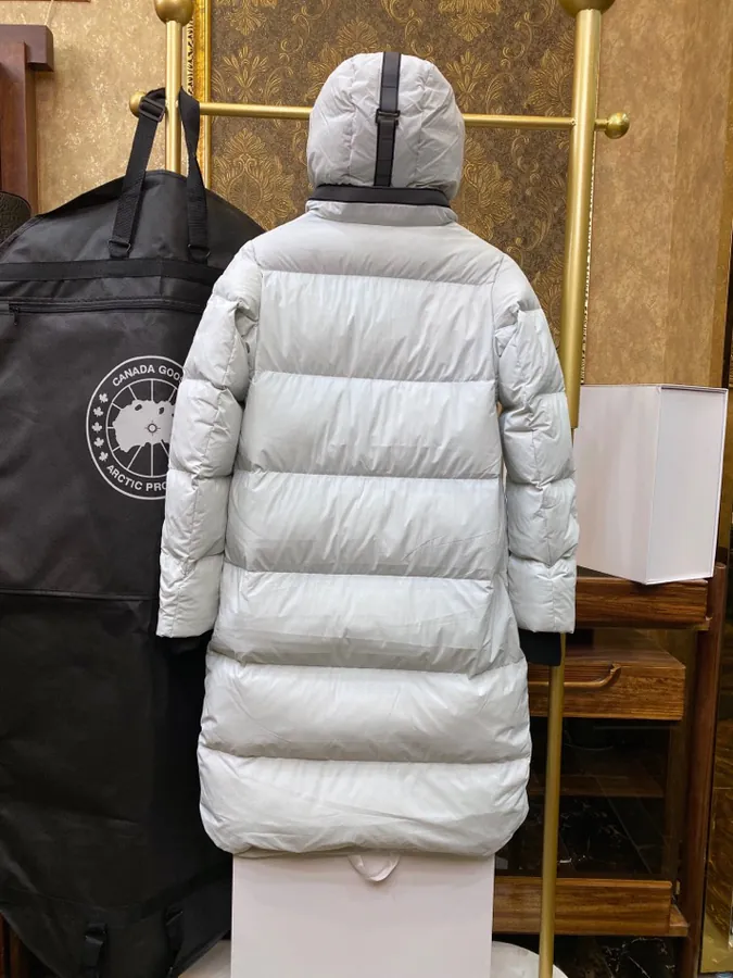 Canada Goose Long Coat Premium Quality, Unisex