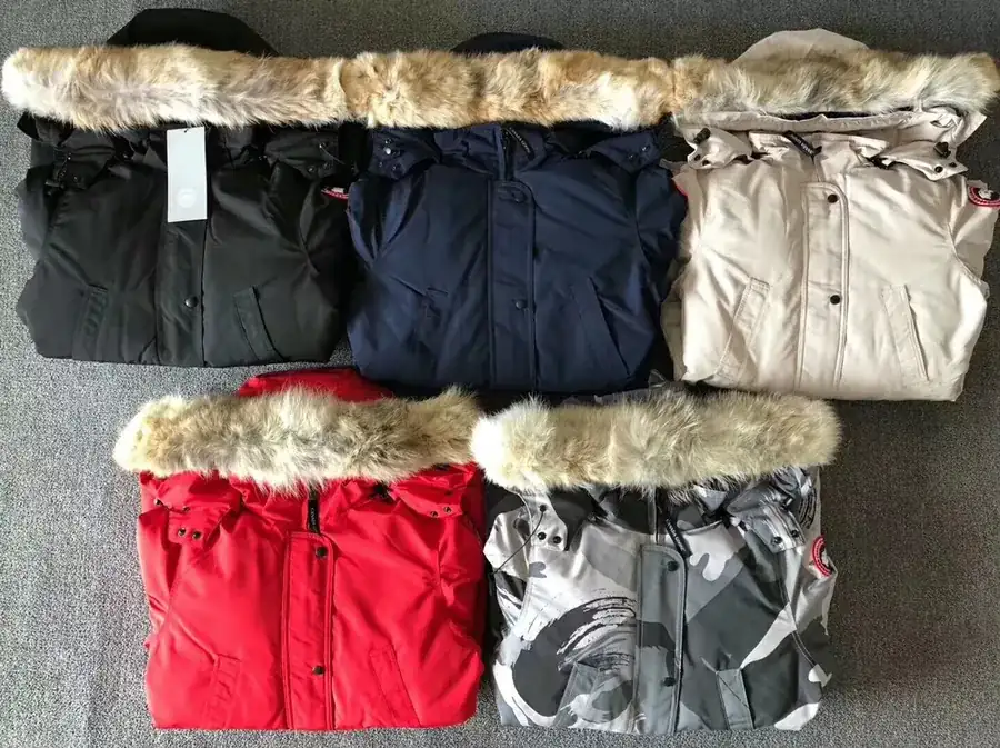 Canada Goose Womens Trillium Parka Classic Long Women's Down Jacket