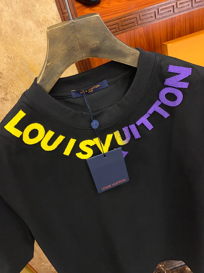 1V Luggage Brand Stylish Short Sleeve for Men and Women