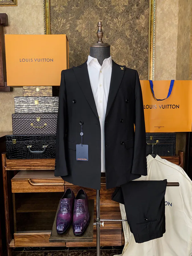 1V Lucci Men's Two Piece Suit Set