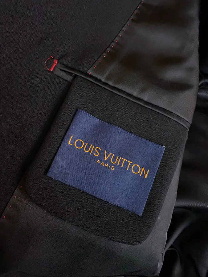 1V Lucci Men's Two Piece Suit Set