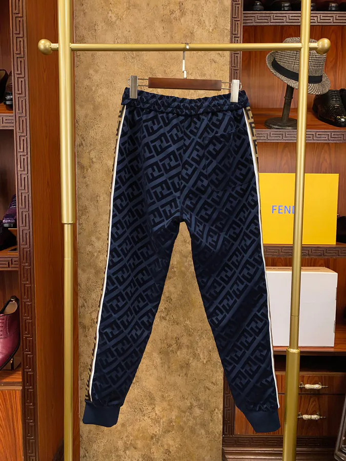 FenD Fini 24s New Monogram Logo Fabric M to 2XL