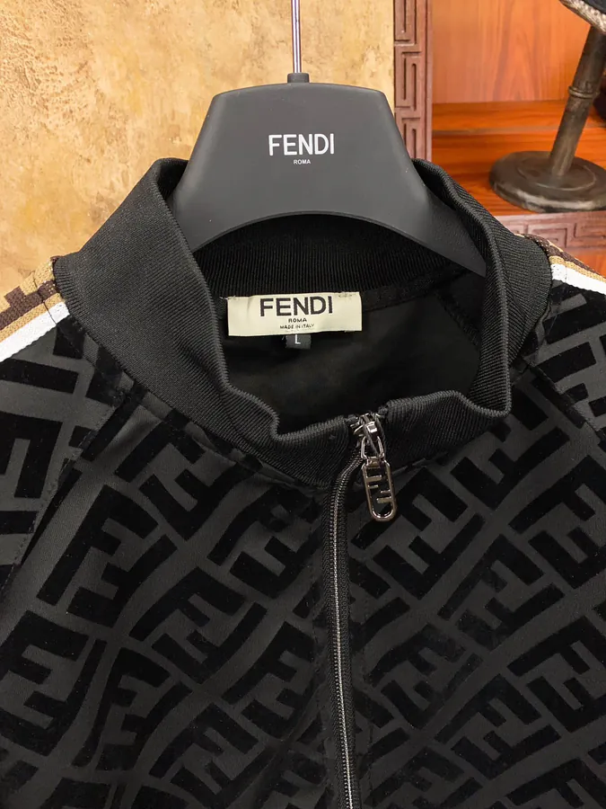 FenD Fini 24s New Monogram Logo Fabric M to 2XL