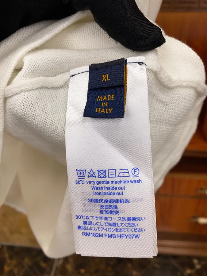 LV Vers Logo Embossed Leather Patch Knit Short Sleeve