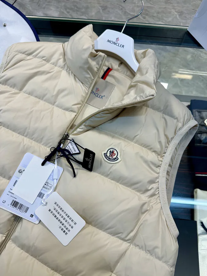 Moncl Contrin Men's Down Vest with Stand Collar
